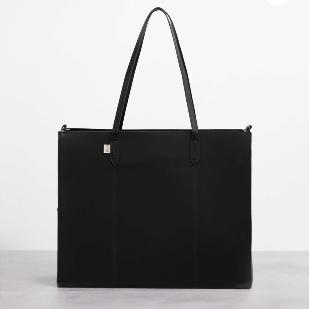 BNWT Beis Work Tote (Large)